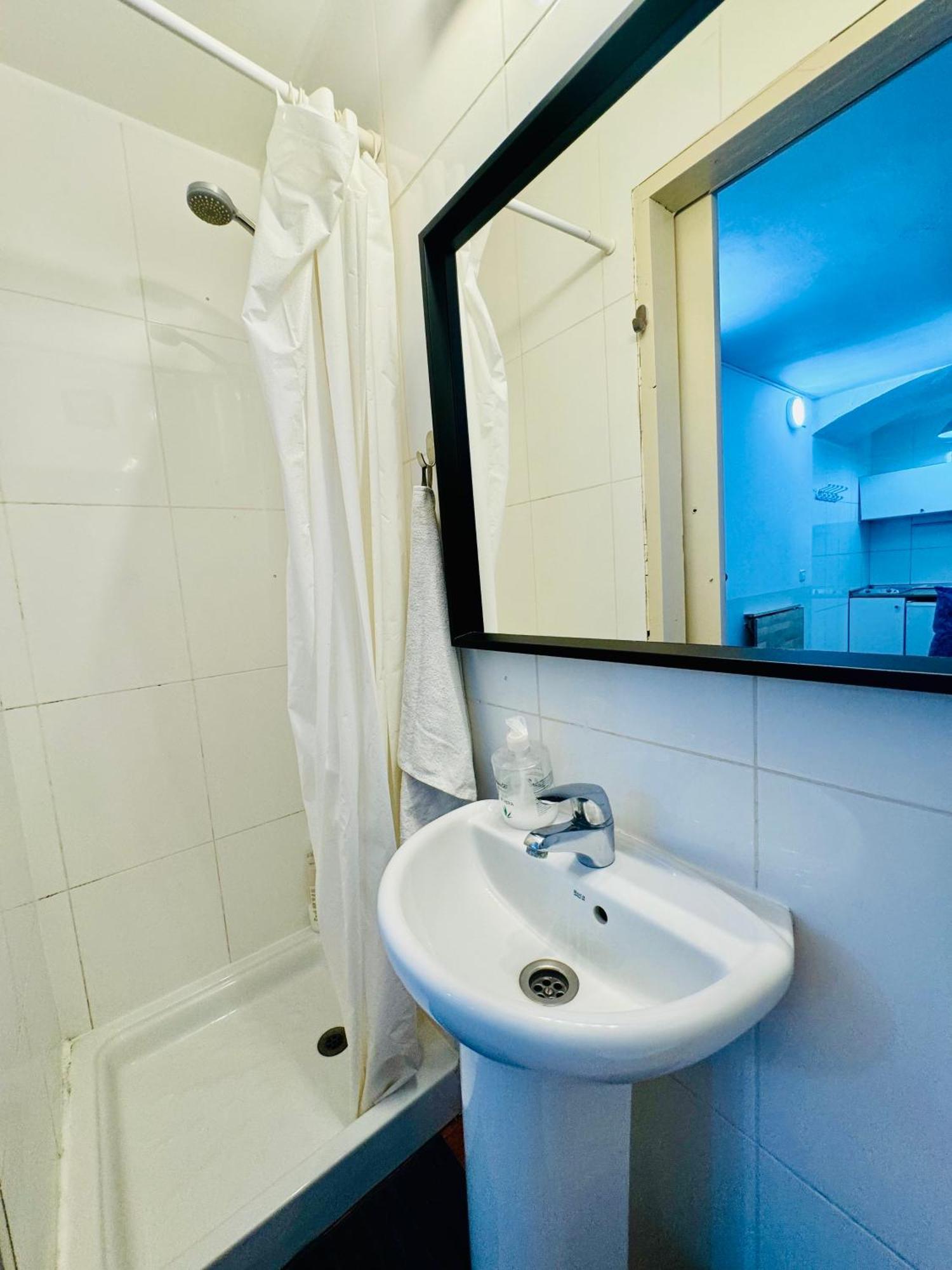 Апартаменты 08 Apartament Lof 3 2 Барселона Экстерьер фото